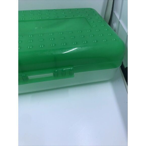 Spacemaker Vintage Plastic Pencil Case Box -  Green Top and Frosted Clear Bottom - Picture 5 of 12